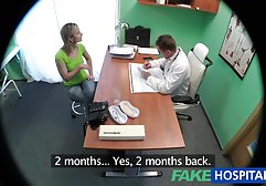 MILF ستاره وب کم درباره نمایش هایش صحبت می کند ماهواره کانال سکسی