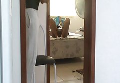 HotWife در فرکانس شبکه های sex جوراب ساق بلند با استفاده از خروس بزرگ سیاه